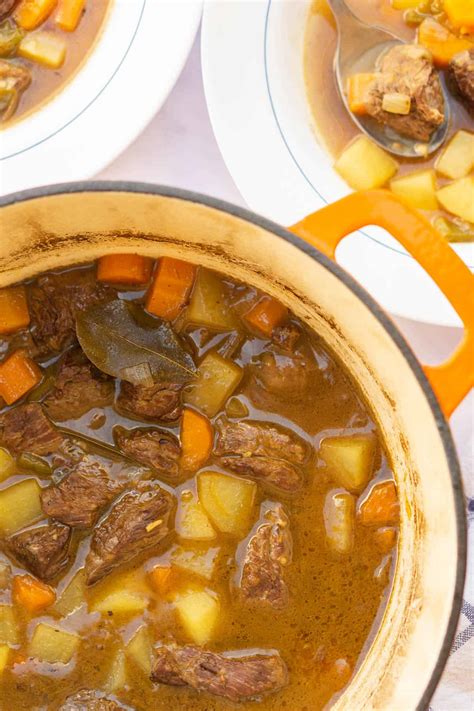 stewing traduccion|stew in spanish translation.